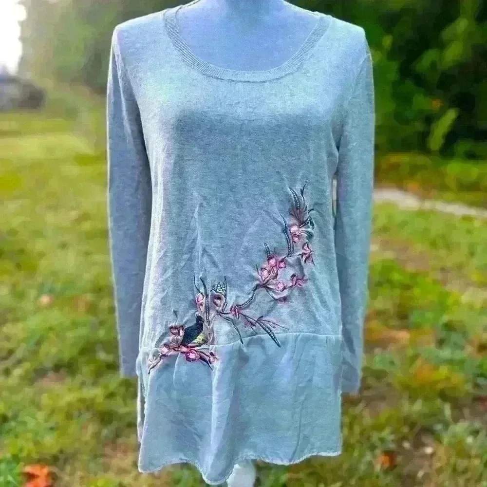 Indigo Rose long sleeve lightweight top sweater. Size Medium. Embroidered - Picture 1 of 9